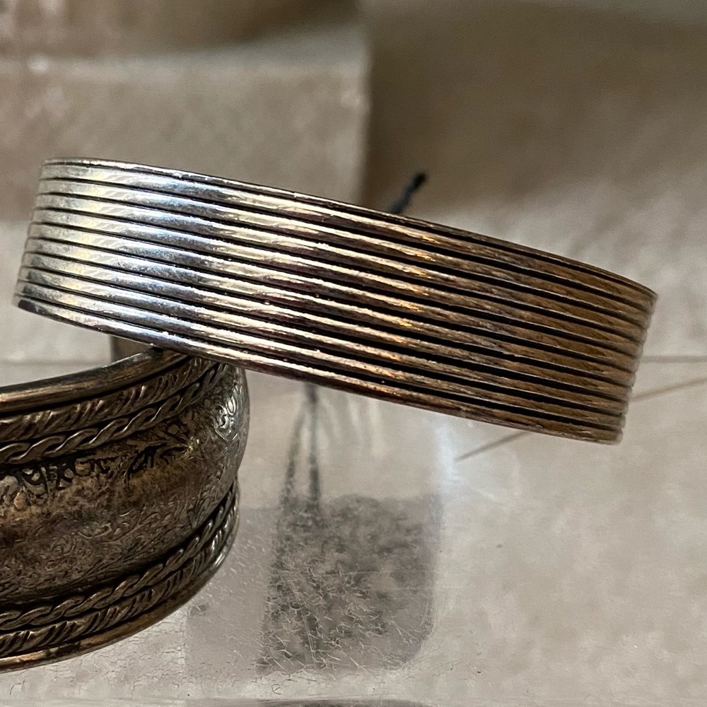 Vintage Silver Wide Fashion Bangle Bracelet